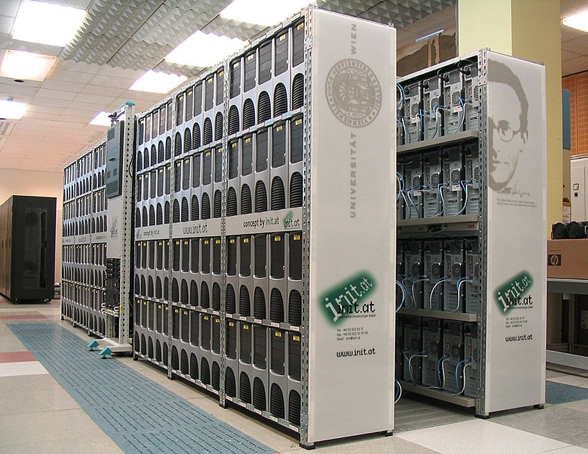 Supercomputer Schrödinger